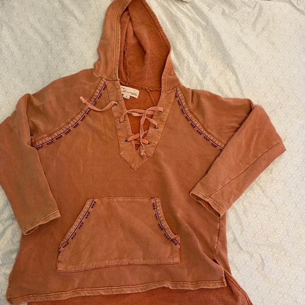Vintage Havana Medium Women’s Beachy Sweatshirt